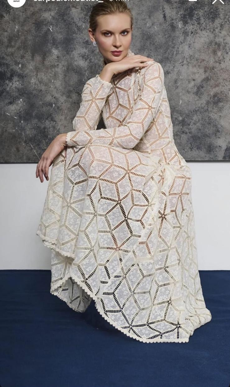 Sarah Ivory Dress
